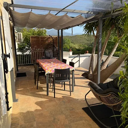 Deux Spacieux Avec Jardin Et Entierement Privatif Dans Lotissement Tres Calme Villa Biguglia (Corsica)