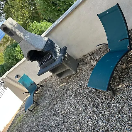 Villa Deux Spacieux Avec Jardin Et Entierement Privatif Dans Lotissement Tres Calme Biguglia (Corsica)