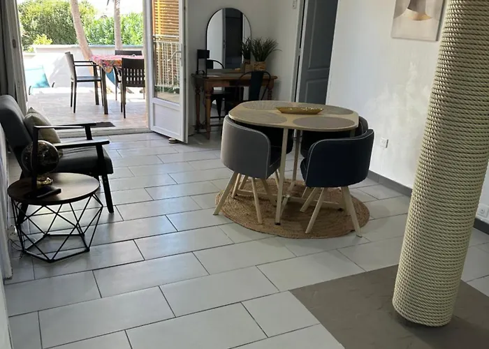 别墅 Deux Spacieux Avec Jardin Et Entierement Privatif Dans Lotissement Tres Calme 比古里亚